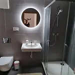Garden Apartment, Free Private Garage Parking