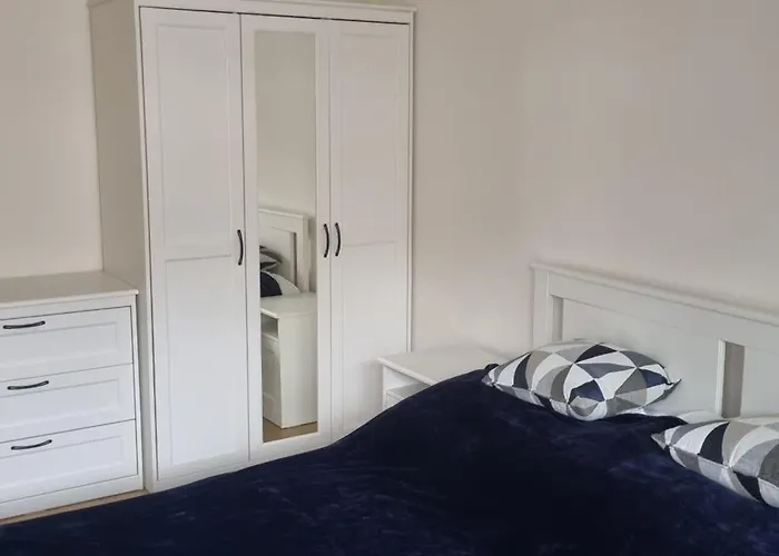 Garden Apartment, Free Private Garage Parking Apartmán Košice